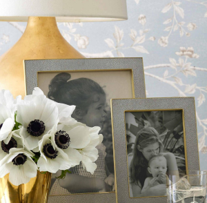 essential-tools-for-a-gorgeous-frame-arrangement